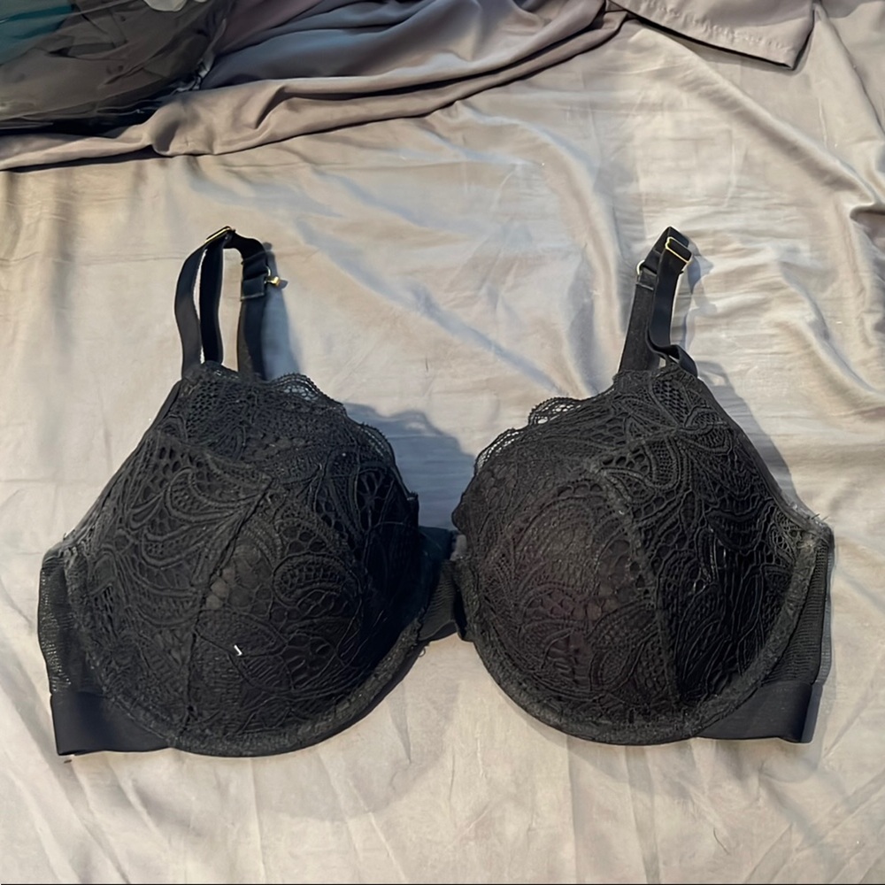 Elegant Black Lace Bra